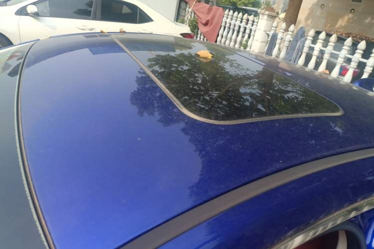 Used Hongqi H5 2022 Classic Model Facelift 1.5T DCT Qiyun Edition Roof