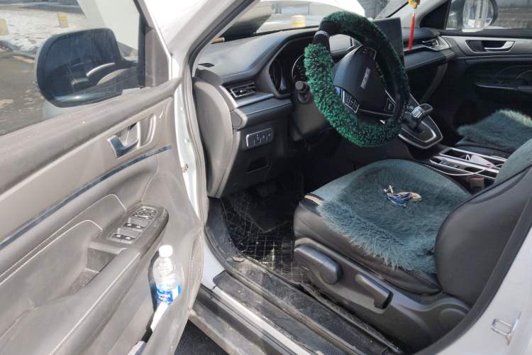 Used Haval M6 2023 PLUS 1.5T DCT Elite Smart Connectivity Model