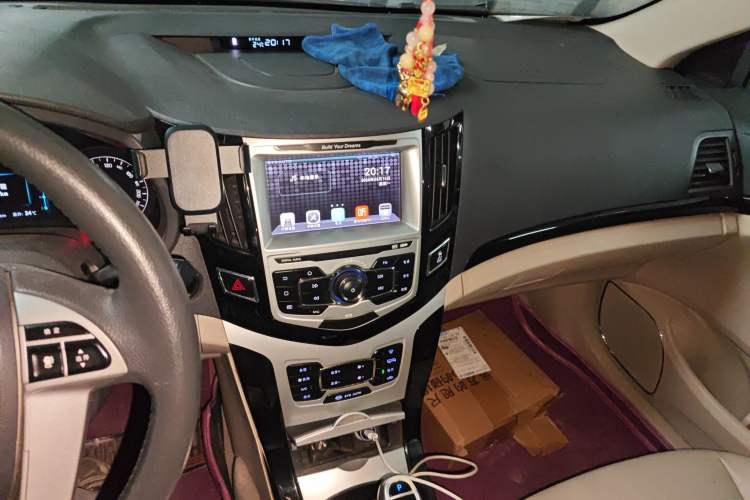 Used BYD e5 2017 300 Prestige Edition