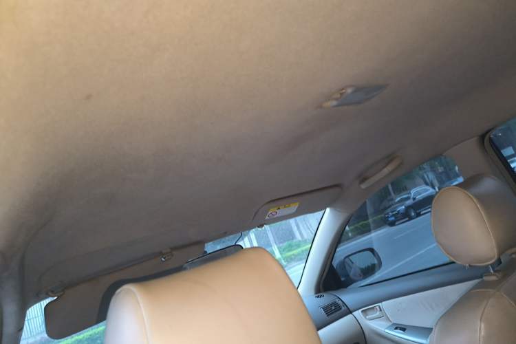 Used Toyota Corolla EX 2011 1.6L Manual Classic Edition
