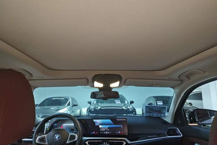 Used BMW i3 2024 eDrive 40 L Midnight Sports Package