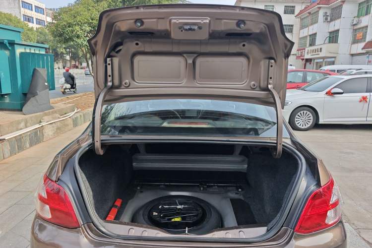 Used Peugeot 301 2014 1.6L Automatic Comfort Edition
