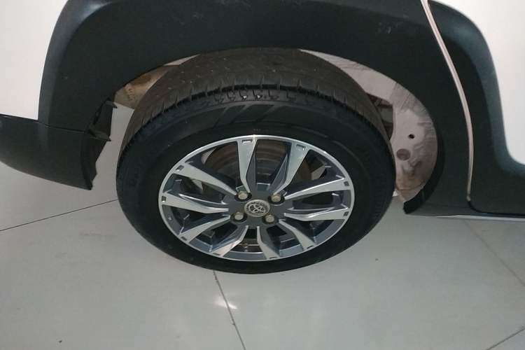 Used Toyota YARiS L Zhi Xuan 2021 X-Trail 1.5L CVT Leading Edition
