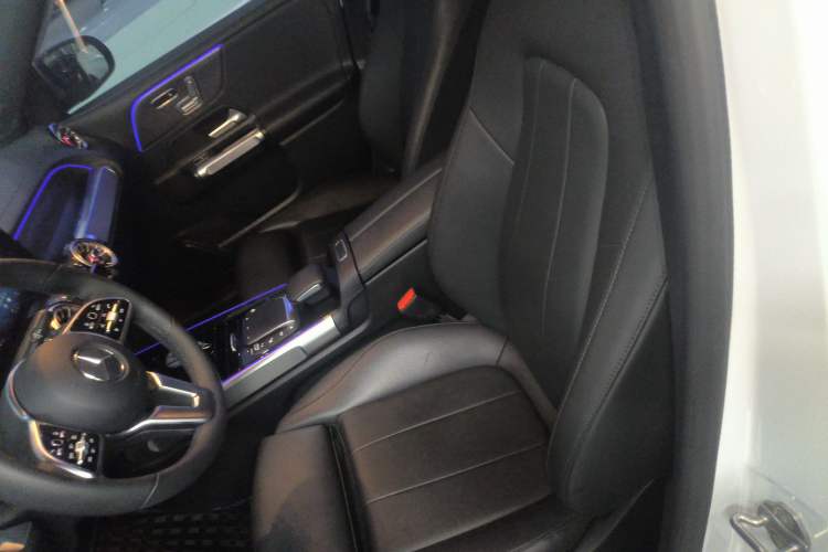 Used Mercedes-Benz GLB 2021 GLB 200 Fashion Model