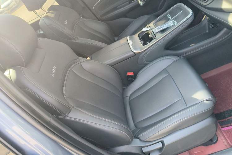 Used AION V 2024 Plus 70 Star Edition Ternary Lithium
