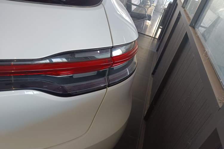 Used Porsche Macan 2020 Macan 2.0T