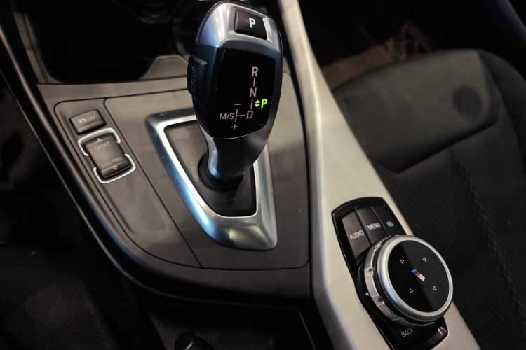 Used BMW 1 Series 2015 118i Leading Model