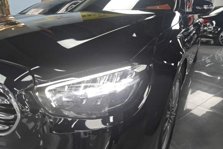 Used Mercedes-Benz E-Class 2021 Facelift E 300 L Stylish Edition
