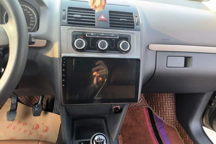 Used Volkswagen Touran 2015 1.4T Manual Fashion Edition 5-Seater