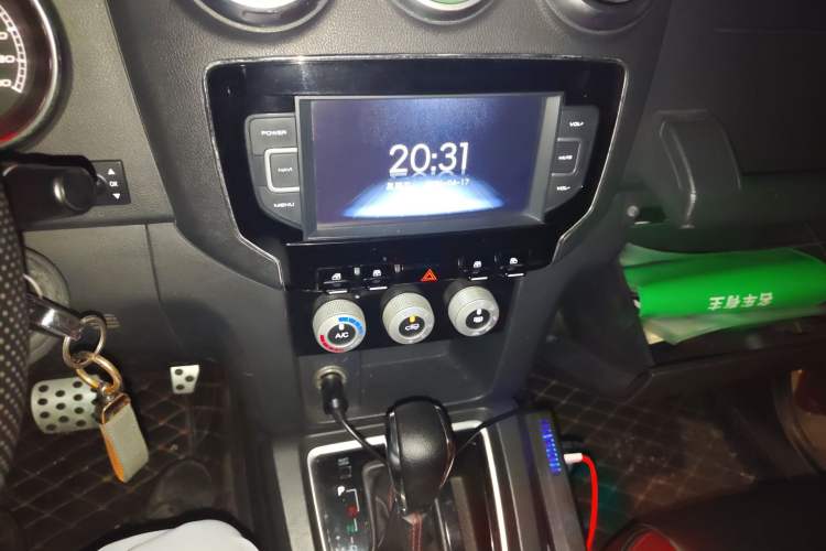 Used BAIC Off-Road BJ40 2017 40L 2.3T Automatic All-Wheel Drive Ring of the Tower Champion Edition