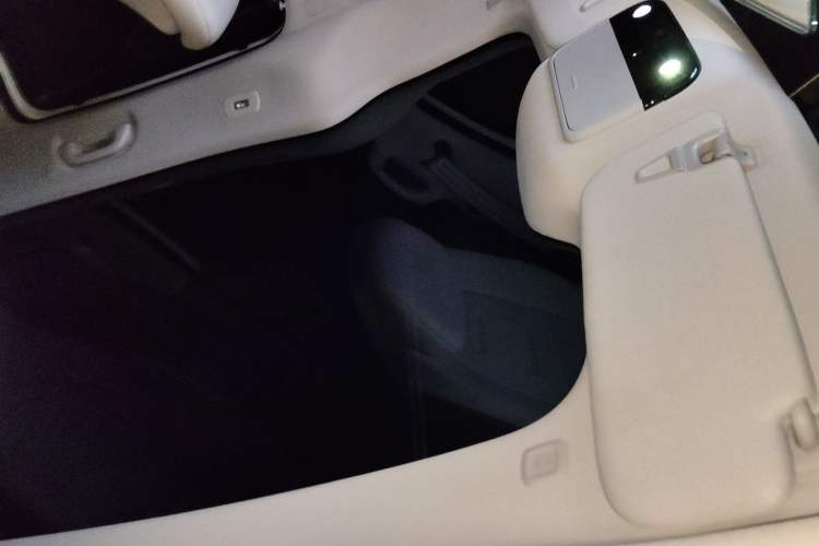 Used ARCFOX Kaola 2023 Family Edition Pro
