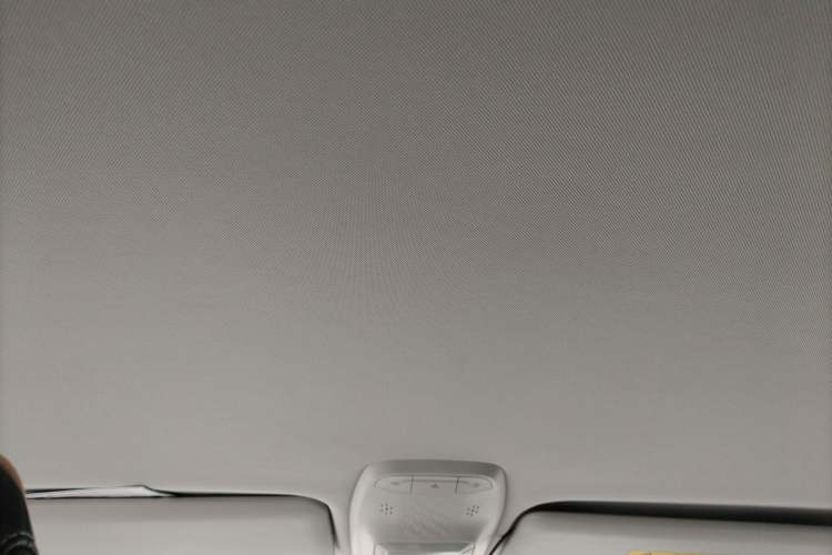 Used Baojun KiWi EV 2021 Artist Model Lithium Iron Phosphate