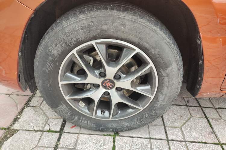 Used BYD Song 2016 GaiShi Edition 1.5TID Automatic Elite Model
