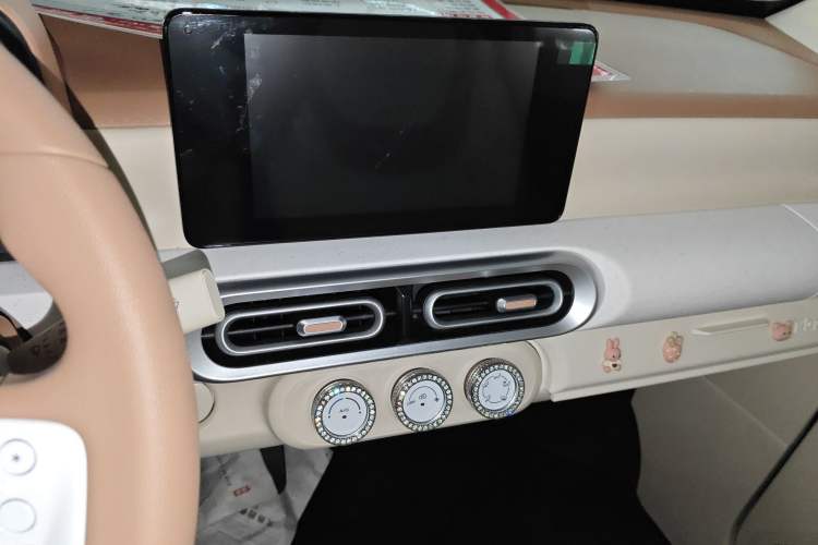 Used Wuling Hongguang MINIEV 2024 3rd Generation 215km Advanced Version