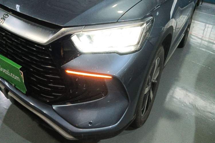 Used BYD Song Pro New Energy 2023 Champion Edition DM-i 71KM Navigation Model