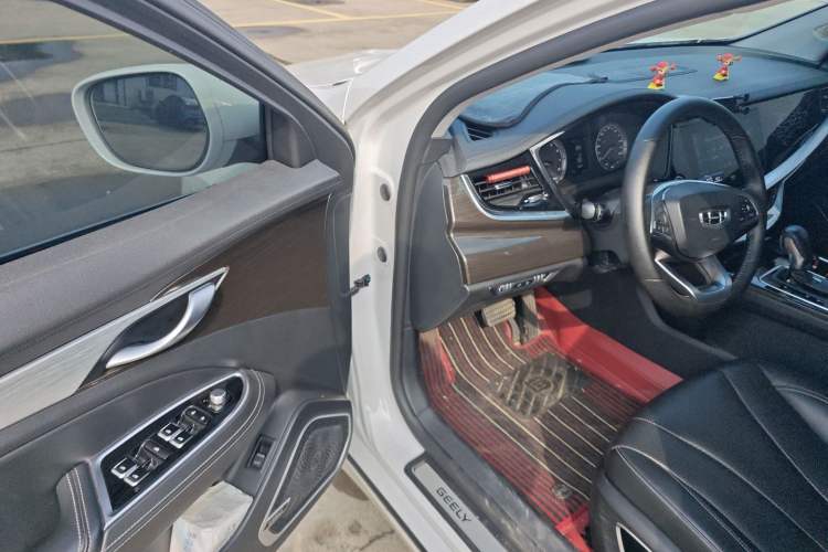 Used Geely Auto Emgrand GT 2020 Revised 1.8T Navigation Edition
