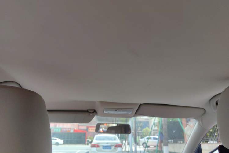 Used Volkswagen Polo 2013 1.4L Automatic Comfort Edition Headliner