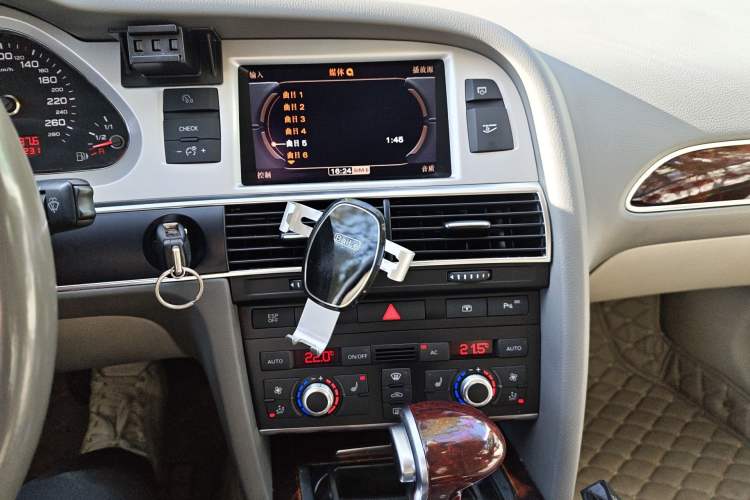 Used Audi A6L 2011 2.8 FSI Luxury Model
