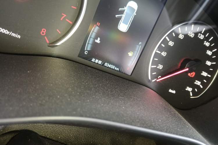 Used BYD Song MAX 2021 Upgraded Model 1.5T Automatic Luxury 7-Seater Odometer Close Up