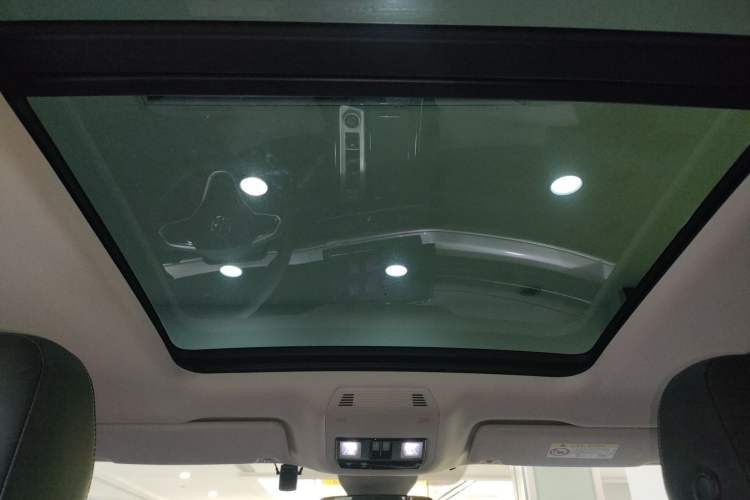 Used Volkswagen Tavendor 2023 380TSI Four-Wheel Drive R-Line Cruise Edition Headliner