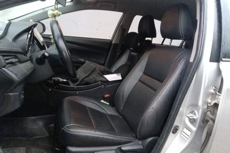 Used Toyota Vios 2019 1.5L CVT Innovation Edition Left Front Seat