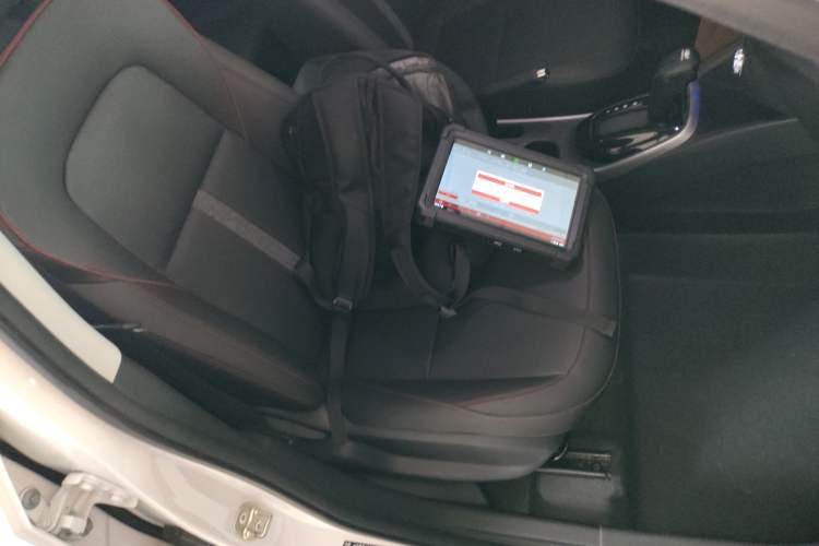 Used Chevrolet Trax 2021 Redline 335T CVT Top-Tier Model China VI Standard Right Front Seat