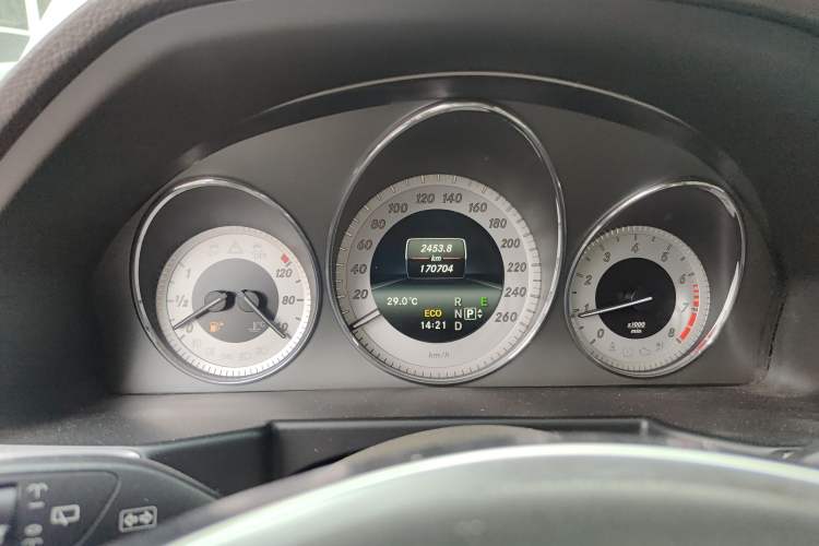 Used Mercedes-Benz GLK-Class 2014 GLK 200 Standard Model Instrument Cluster
