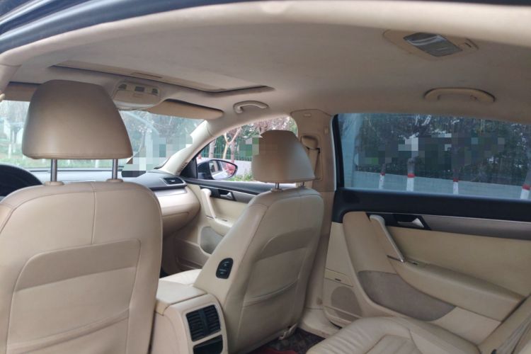 Used Volkswagen Magotan 2012 1.8TSI Luxury Model Headliner