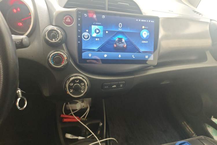 Used Honda Fit 2011 1.3L manual Comfort version
