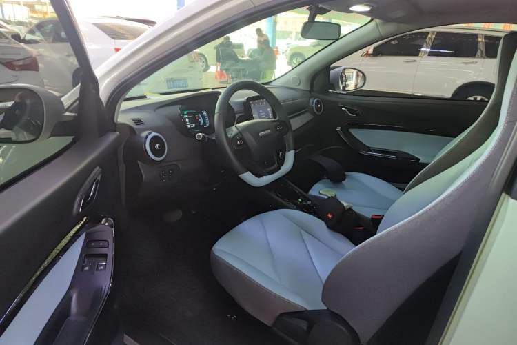 Used Chery Little Ant 2022 Restyled Version Sweet Pink Edition Low-Sugar Version Lithium Iron Phosphate Battery 30.7 kWh 30 kW 301 km