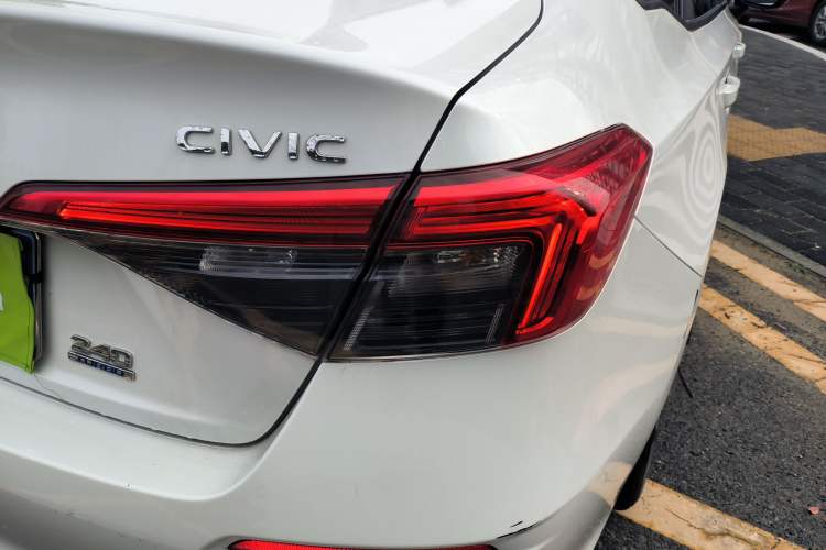 Used Honda Civic 2023 240TURBO CVT Dynamic Edition
