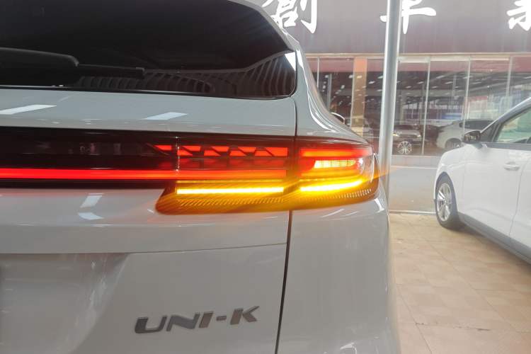 Used Changan UNI-K 2021 2.0T Prestige Edition
