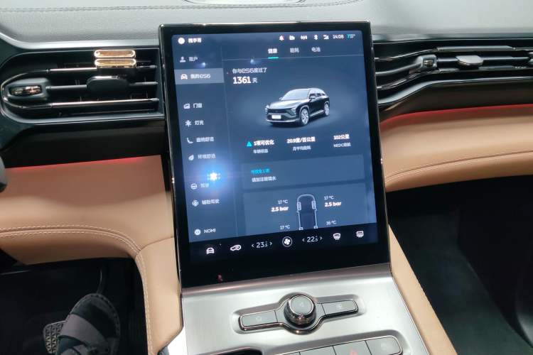 Used Nio ES6 2019 420 km Sport Version Audio And AC Panel