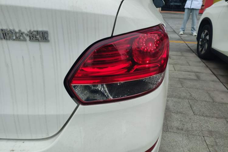 Used Kia Pegas 2020 Revised Version 1.4L Automatic Elite Connect Edition Right Rear Taillight