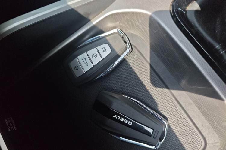 Used Geely Auto Emgrand 2022 4th Generation 1.5L CVT Luxury Model