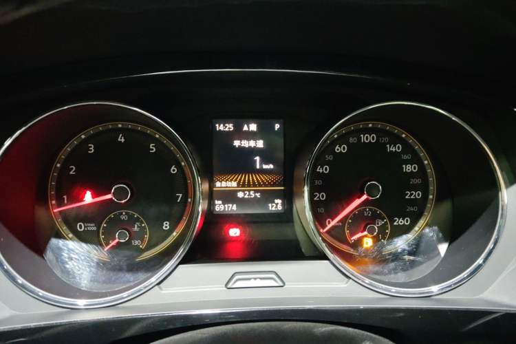 Used Volkswagen Tiguan L 2019 330TSI Automatic Two-Wheel Drive Panoramic Comfort Edition China VI Standard
