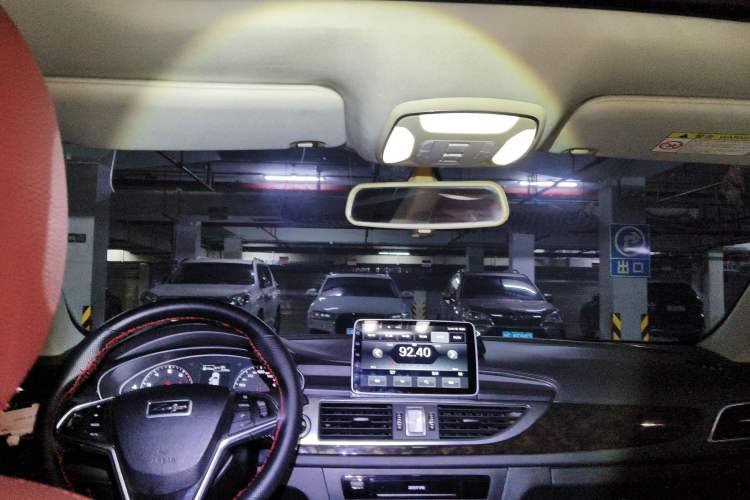 Used Zotye Z700 2016 1.8T DCT Elegant Version Headliner