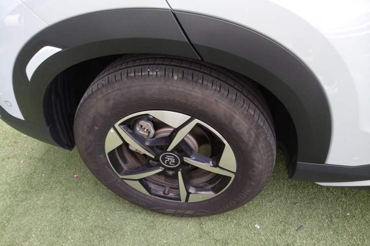 Used BYD Yuan UP 2025 Intelligent Driving Version 401 km Leading Edition