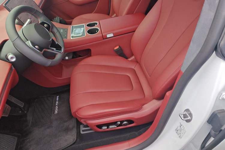 Used Hima Luxeed R7 2025 Range-Extended Version 251 km Max
