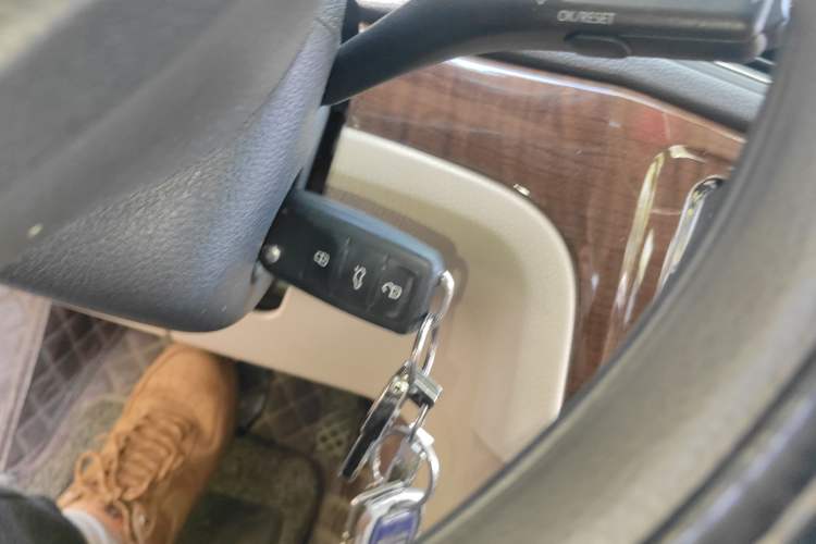 Used Volkswagen Lavida 2013 Restyled Classic 1.6L Automatic Comfort Edition Vehicle Key