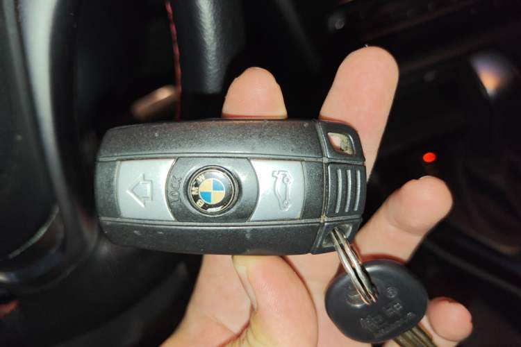 Used BMW X1 2013 sDrive18i Sport Design Package Vehicle Key