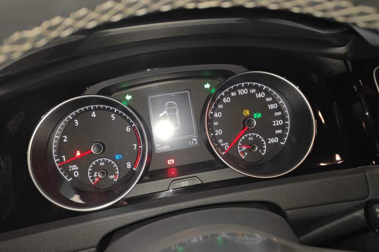 Used Volkswagen Golf 2017 280TSI Automatic R-Line Million-Vehicle Commemorative Edition