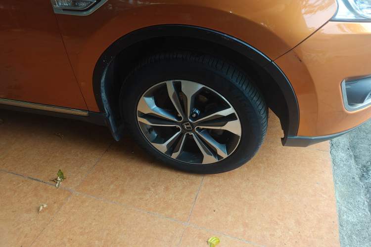 Used Luxgen U6 SUV 2014 1.8T Fashion Edition
