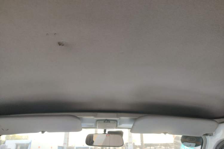 Used Wuling Rongguang 2011 1.2L Base Version