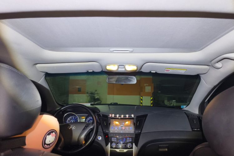 Used Hyundai Sonata 2015 Classic 2.0L Automatic Luxury Edition Headliner