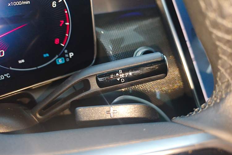 Used Mercedes-Benz GLC 2023 GLC 260 L 4MATIC Dynamic Edition 5-seater