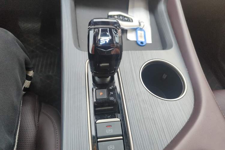 Used JETOUR X90 PRO 2024 2.0T DCT Ultimate Edition 5 Seats