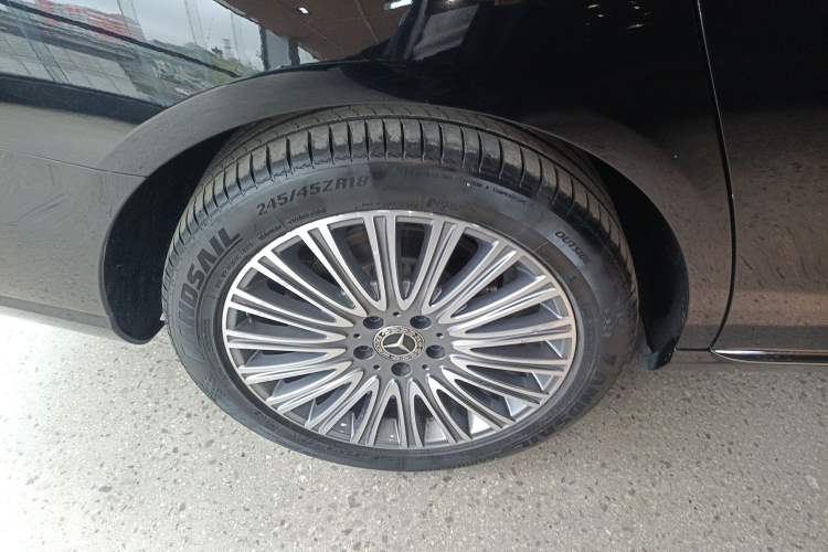 Used Mercedes-Benz E-Class 2021 Facelift E 300 L Stylish Edition
