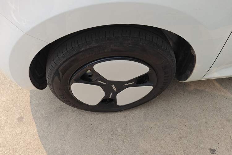 Used CHANGAN NEVO Lumin 2022 210km Sweet Edition Exterior 4