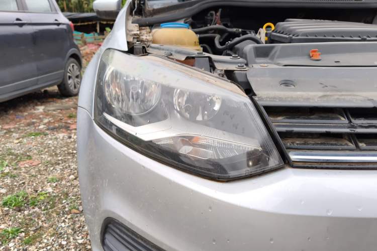 Used Volkswagen Polo 2014 1.4L Manual Fashion Edition
